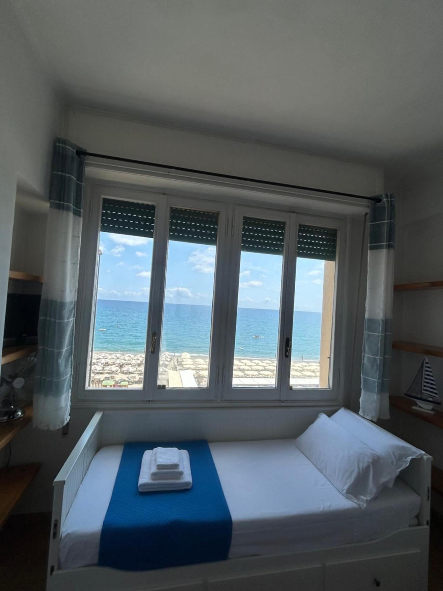 Vista Mare Savona Daire Dış mekan fotoğraf